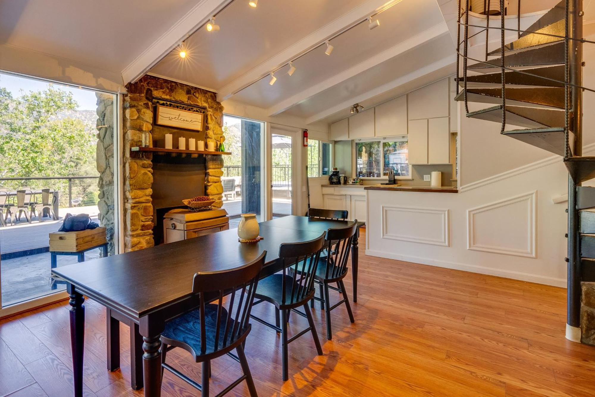 Updated Three Rivers Vacation Rental With Gas Grill Εξωτερικό φωτογραφία